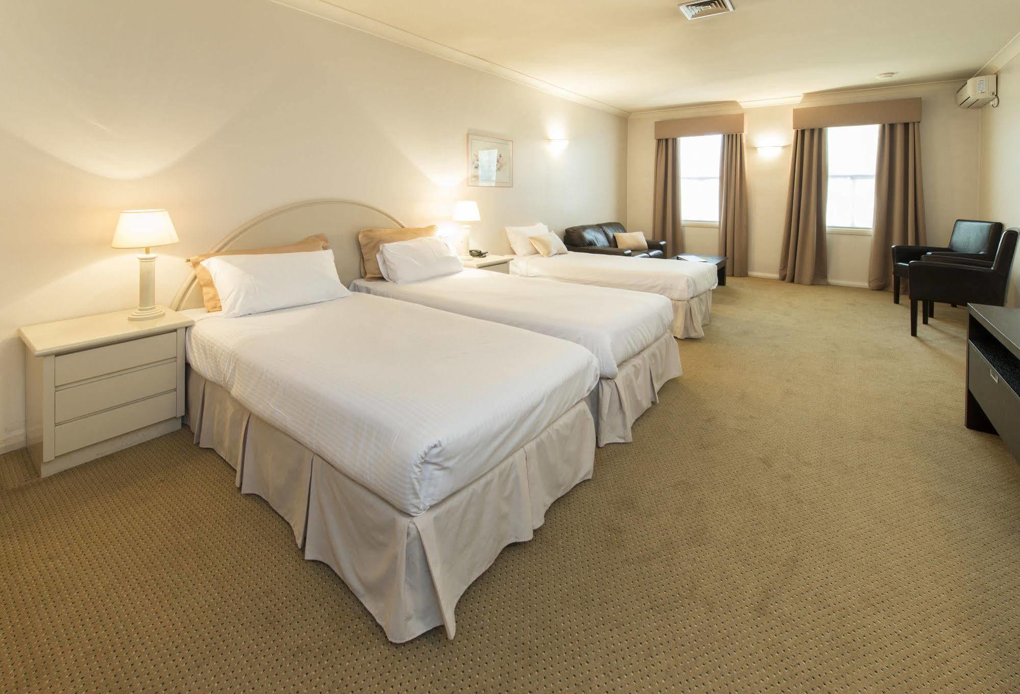 Hotel Beau Monde International Doncaster East Exteriér fotografie